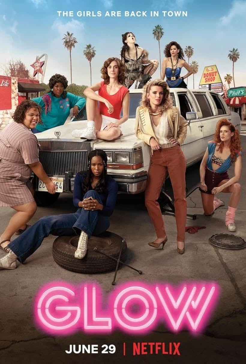 Jackie Tohn, Alison Brie, Sydelle Noel, Kia Stevens, Betty Gilpin, Kate Nash, Britney Young, and Gayle Rankin in GLOW (2017)