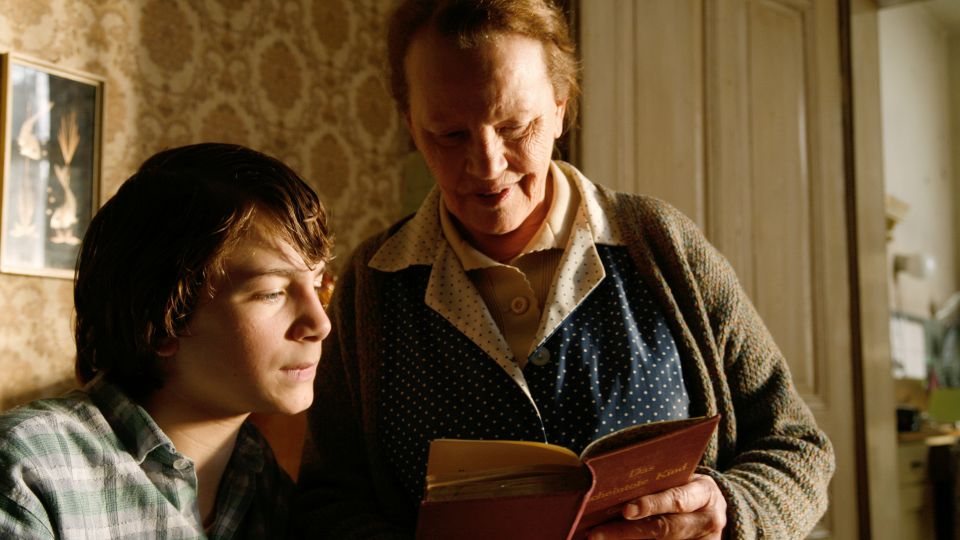 Gudrun Ritter and Samuel Schneider in Boxhagener Platz (2010)