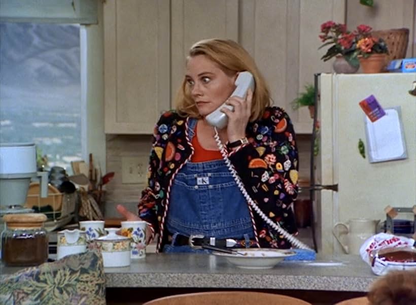 Cybill Shepherd in Cybill (1995)