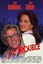 Julia Roberts and Nick Nolte in I Love Trouble (1994)