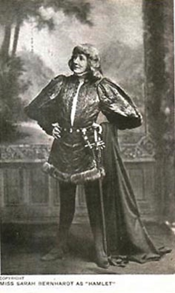 Sarah Bernhardt in Hamlet, Duel Scene with Laertes (1900)