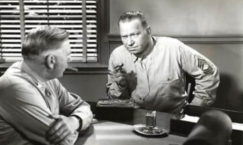 Wallace Beery and Ray Collins in Salute to the Marines (1943)