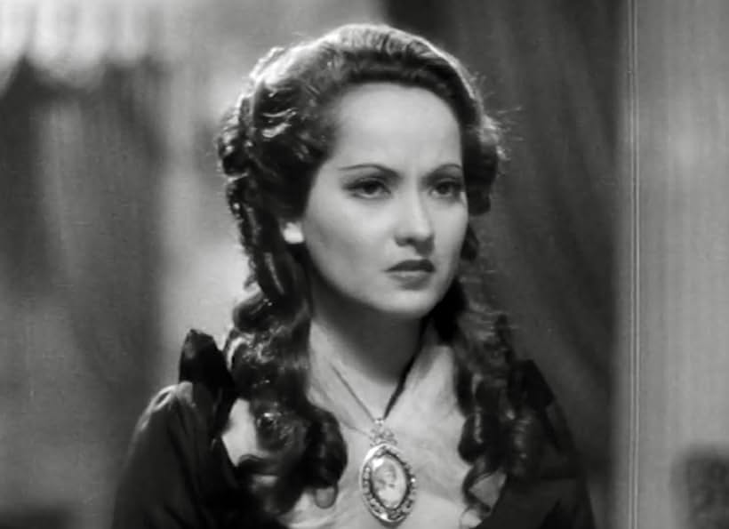 Merle Oberon in The Scarlet Pimpernel (1934)