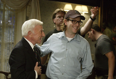 Henry Gibson and David Dobkin in Wedding Crashers (2005)