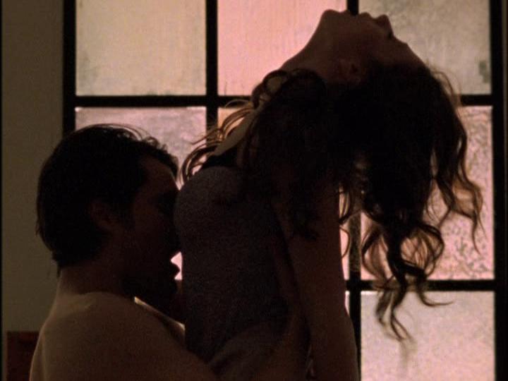 Michelle Trachtenberg and Sean Maher in The Dive from Clausen's Pier (2005)