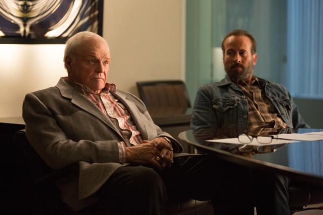 Brian Dennehy and Jason Lee in Cocked (2015)