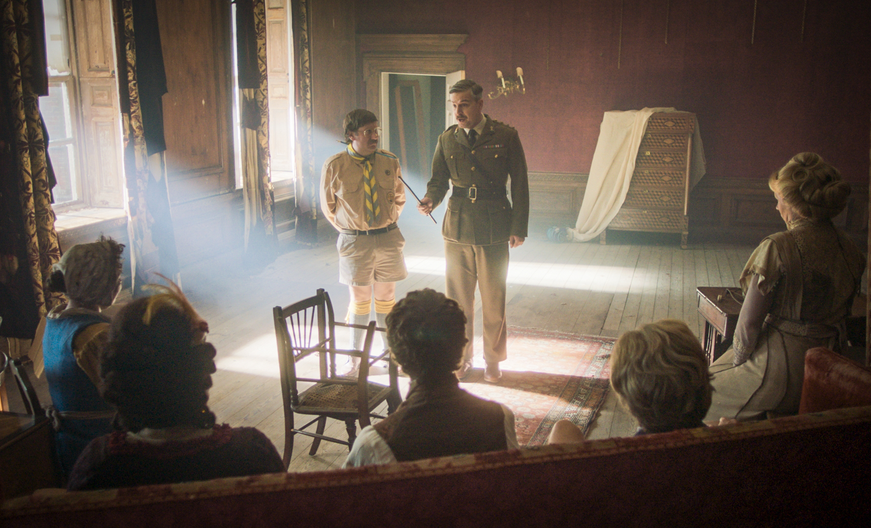 Simon Farnaby, Jim Howick, Ben Willbond, Katy Wix, Mathew Baynton, and Lolly Adefope in Ghosts (2019)