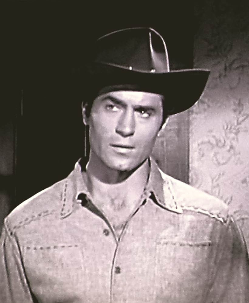 Clint Walker in Cheyenne (1955)