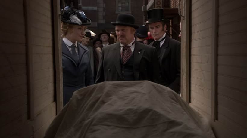 Thomas Craig, Helene Joy, and Peter Keleghan in Murdoch Mysteries (2008)