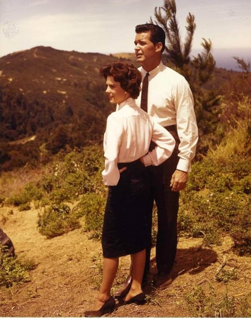 Natalie Wood and James Garner in Cash McCall (1960)