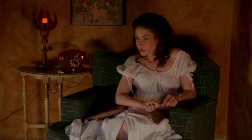 Angela Jones in Curdled (1996)