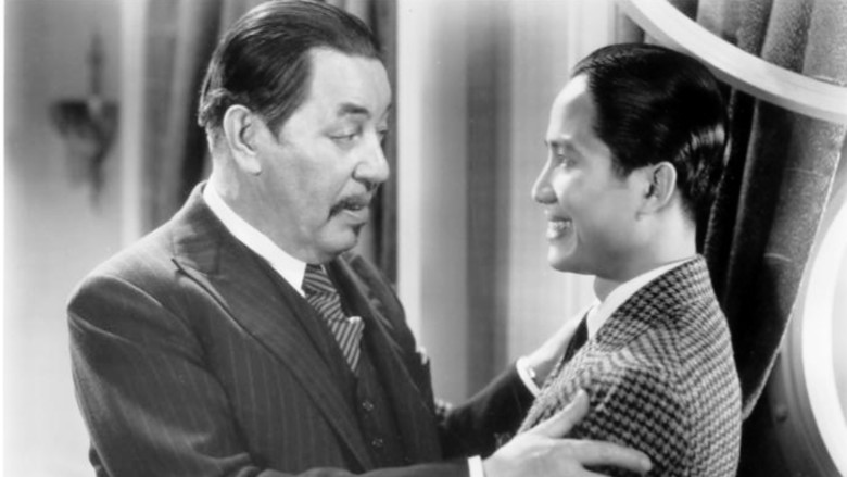 Keye Luke and Warner Oland in Charlie Chan at the Olympics (1937)