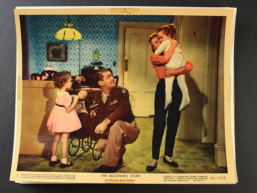 Alan Ladd, June Allyson, Cindy Carol, and Alano Jo Como in The McConnell Story (1955)