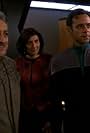 Brian George, Alexander Siddig, and Fadwa El Guindi in Star Trek: Deep Space Nine (1993)