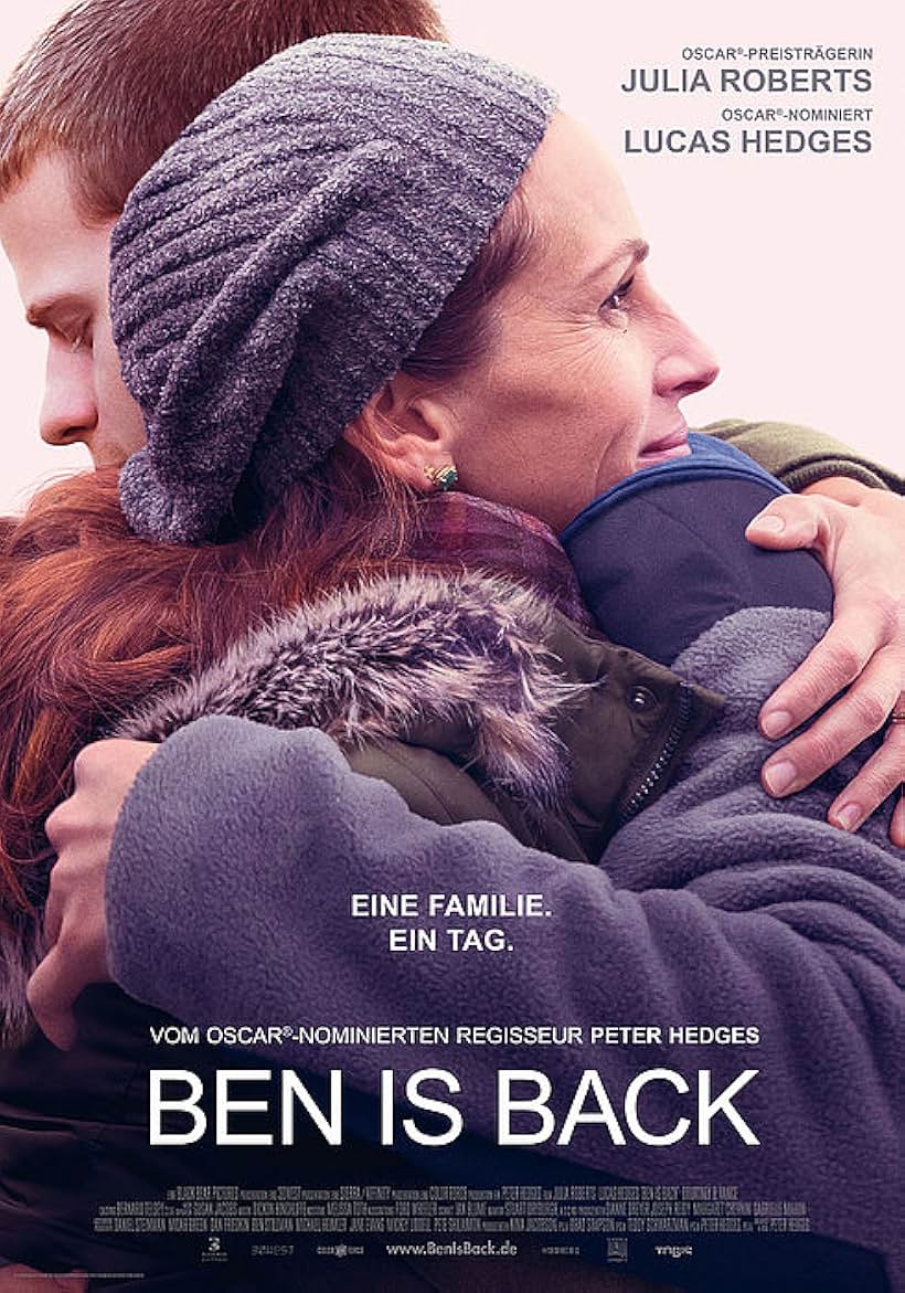 Julia Roberts and Lucas Hedges in Ben Is Back (2018)