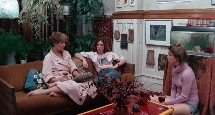 Lindsay Crouse, Jill Eikenberry, and Gwen Welles in Between the Lines (1977)