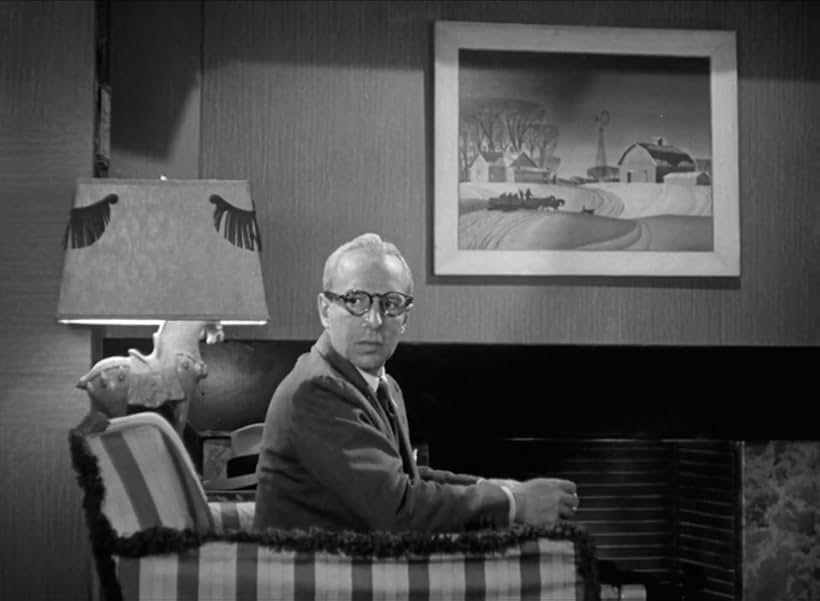 Lloyd Nolan in Two Smart People (1946)