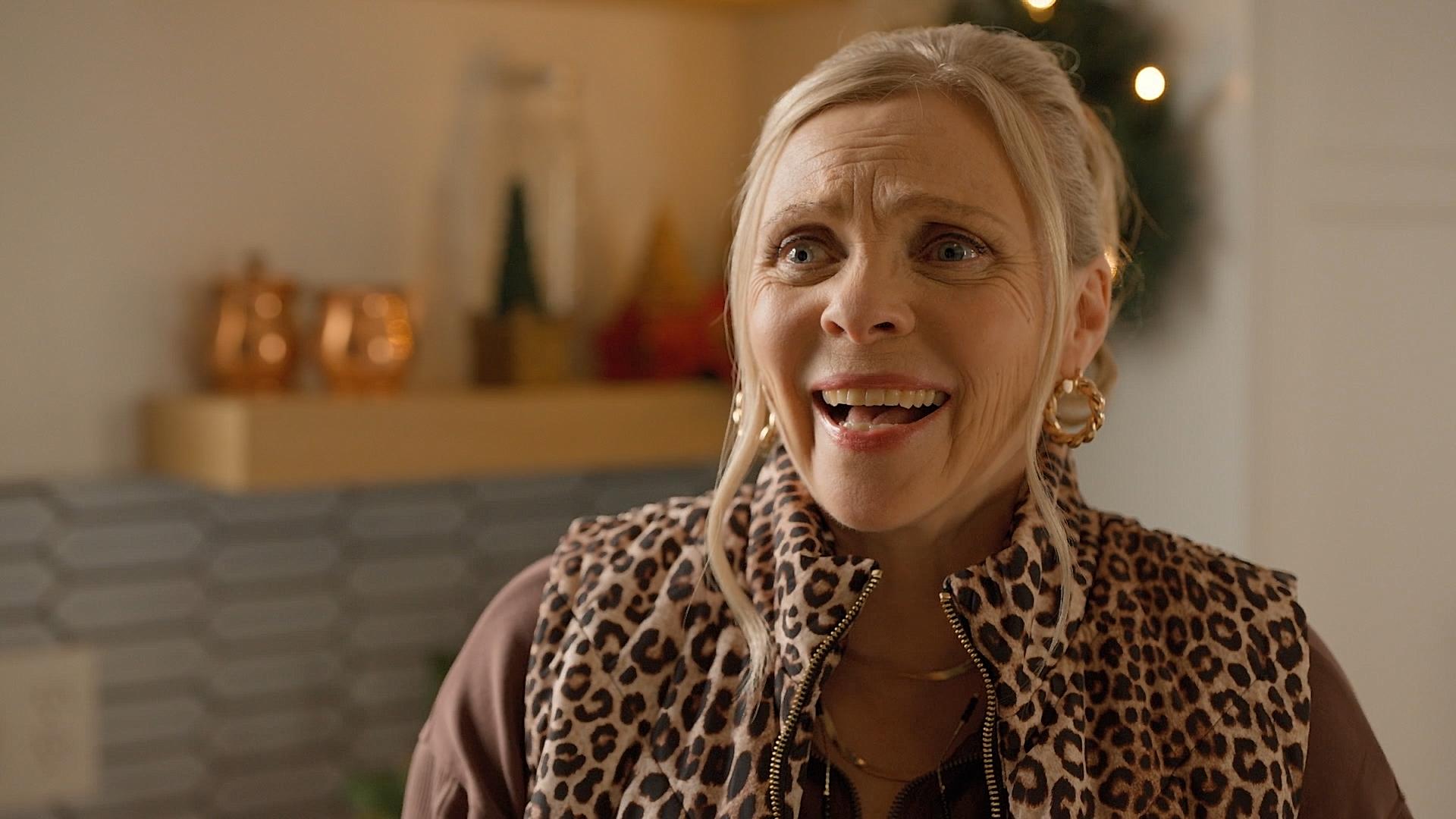 Marina Stephenson Kerr in Holiday Hotline (2023)