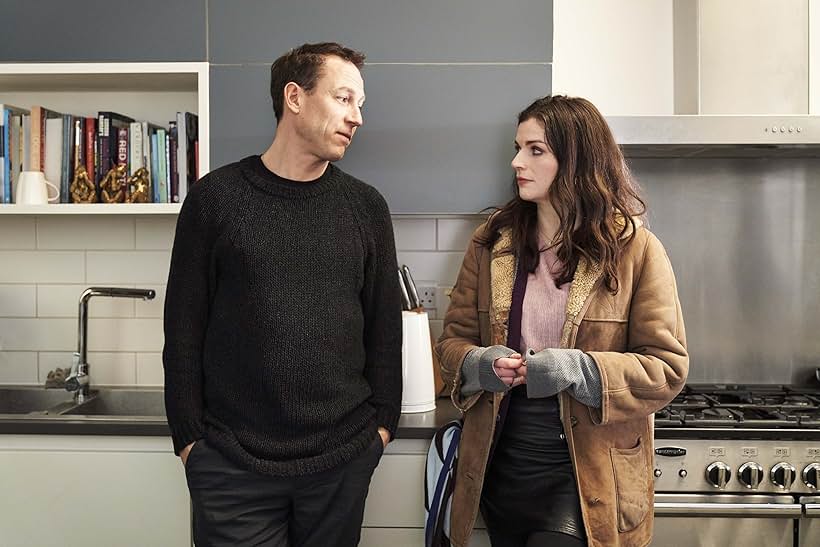 Tobias Menzies and Aisling Bea in This Way Up (2019)