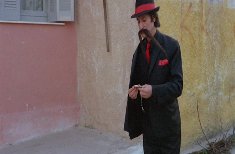 Sotiris Moustakas in Mitsos, the Laughing Stock (1984)