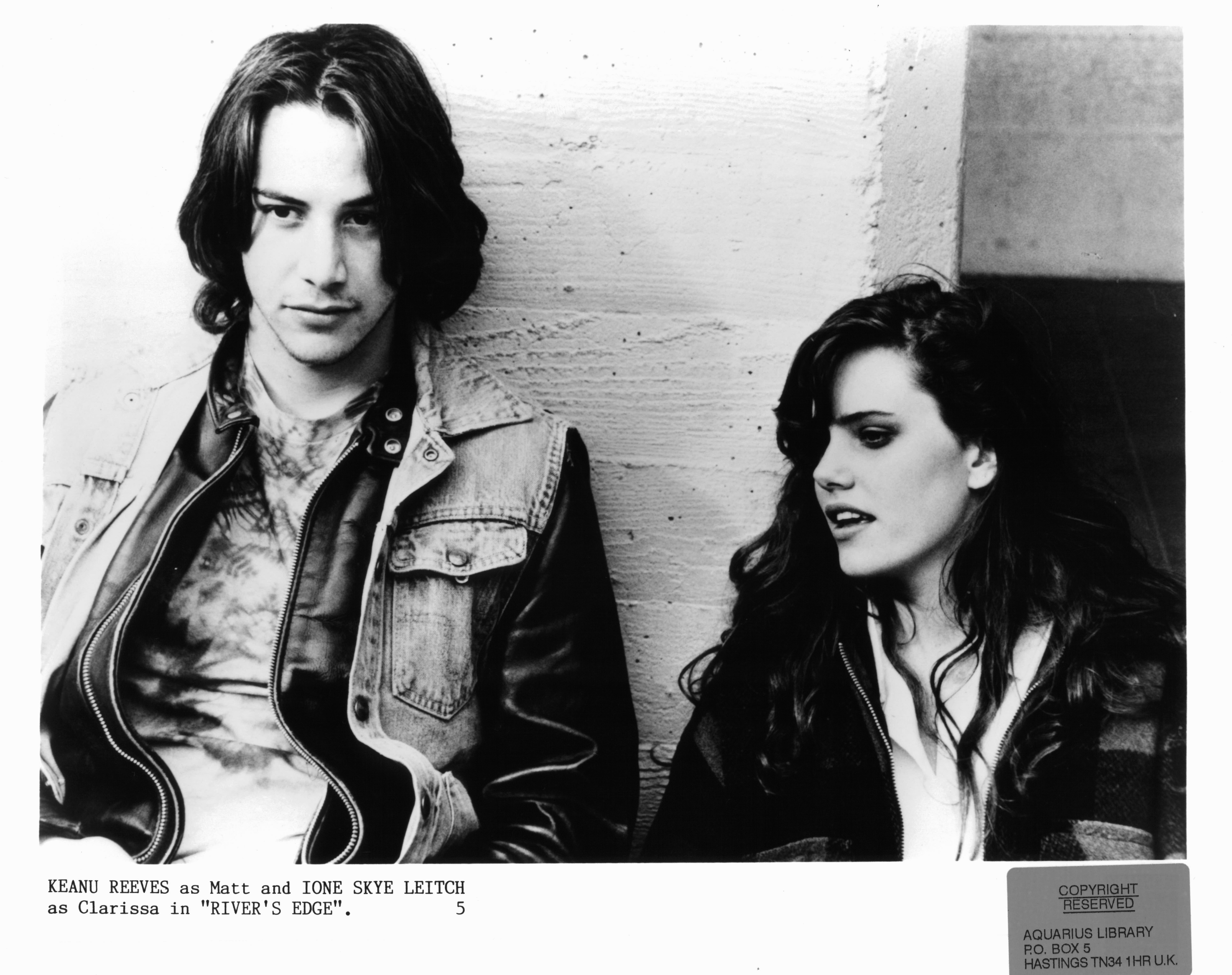 Keanu Reeves and Ione Skye in River's Edge (1986)