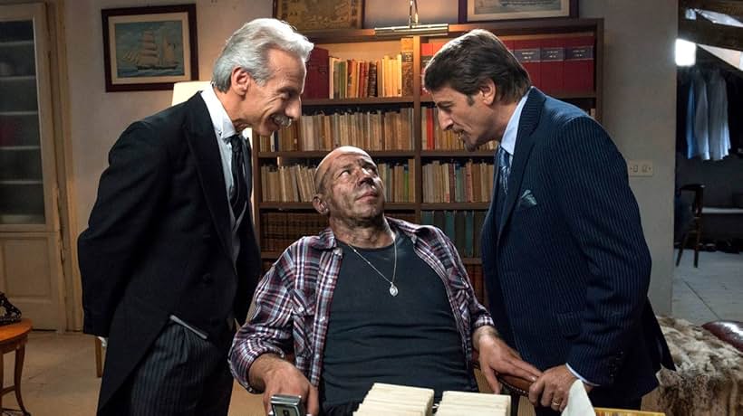 Aldo Baglio, Giacomo Poretti, and Giovanni Storti in The Rich, the Pauper and the Butler (2014)