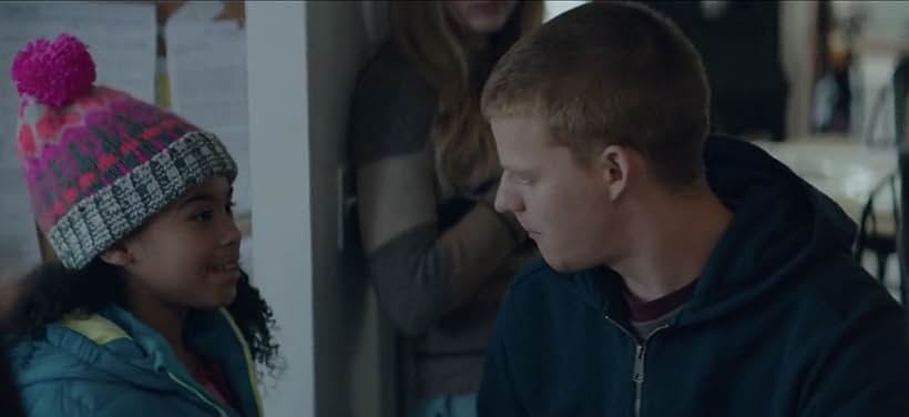 Still of Mia Fowler and Lucas Hedges in Ben is Back