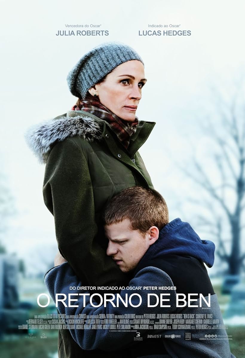 Julia Roberts and Lucas Hedges in Ben Is Back (2018)