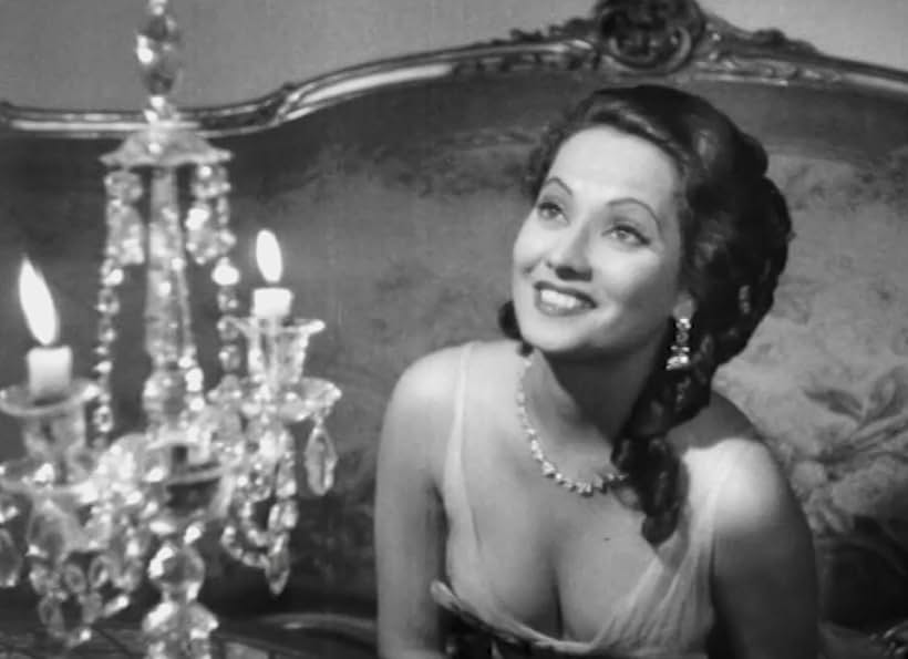 Merle Oberon in The Scarlet Pimpernel (1934)