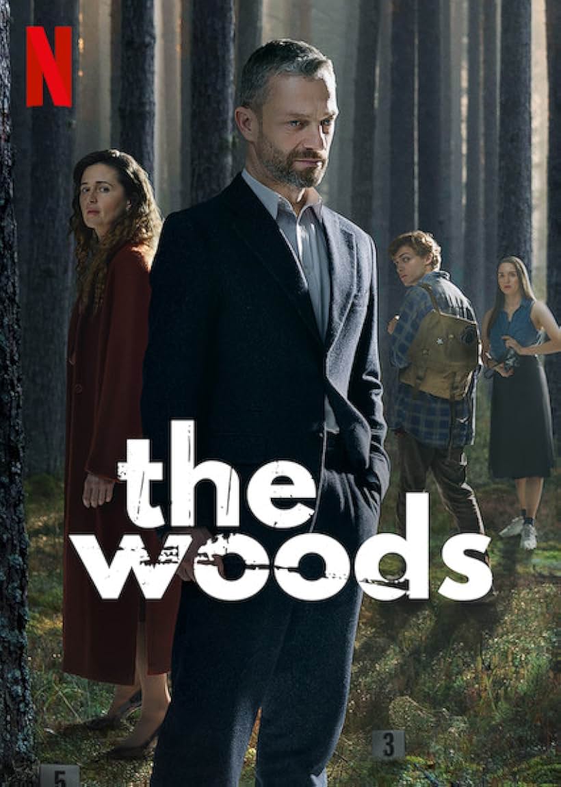 Grzegorz Damiecki, Agnieszka Grochowska, Wiktoria Filus, and Hubert Milkowski in The Woods (2020)