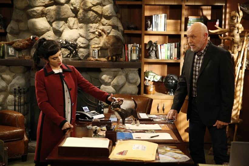 Hector Elizondo and Molly Ephraim in Last Man Standing (2011)