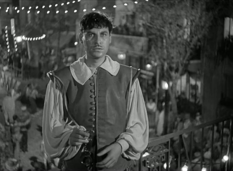 John Hodiak in Two Smart People (1946)