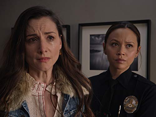 Heather McComb and Melissa O'Neil in The Rookie (2018)