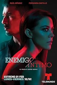 Raúl Méndez and Fernanda Castillo in Enemigo Íntimo (2018)