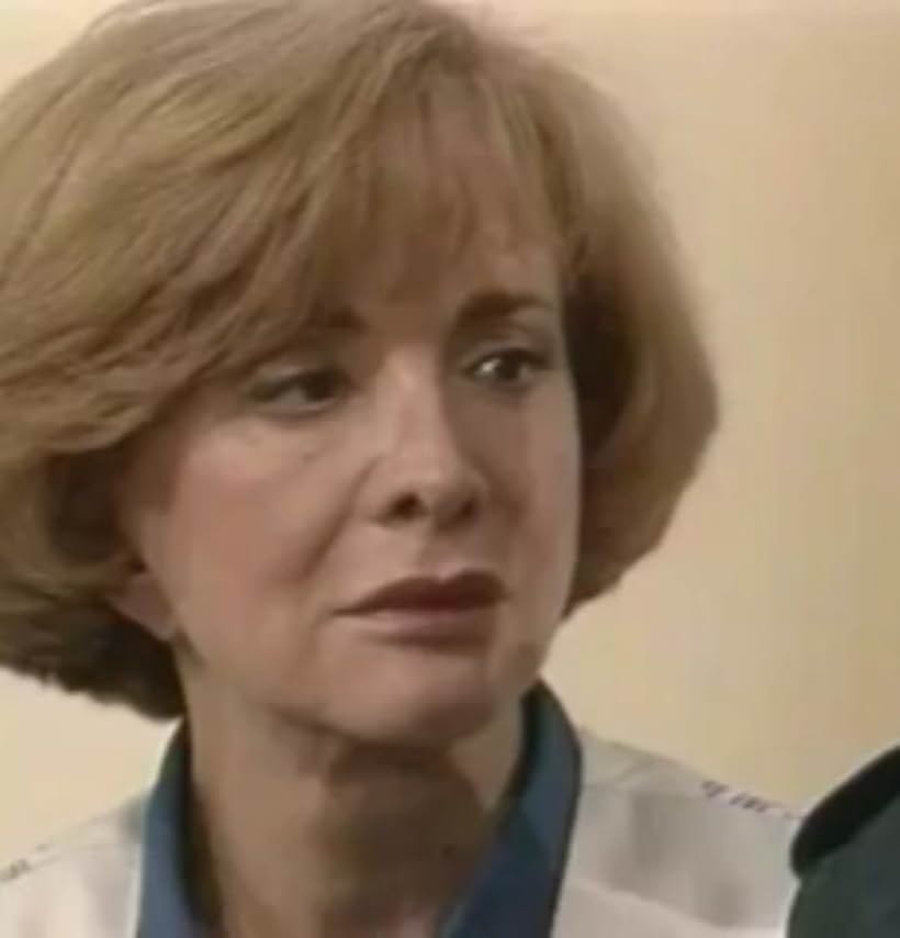 Glória Menezes in The Next Victim (1995)