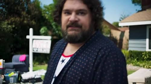 Yard Sale with Bobby Moynihan