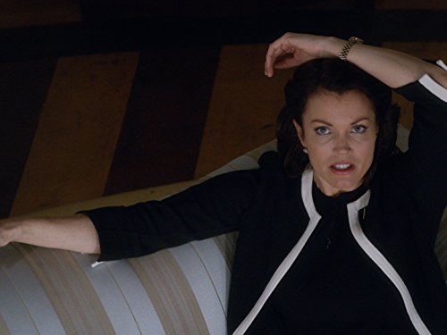 Bellamy Young in Scandal (2012)