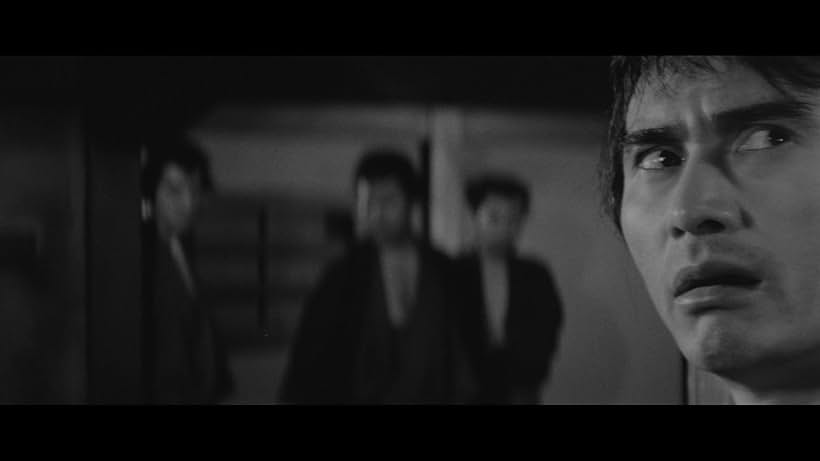 Ryôhei Uchida in Samurai Wolf (1966)