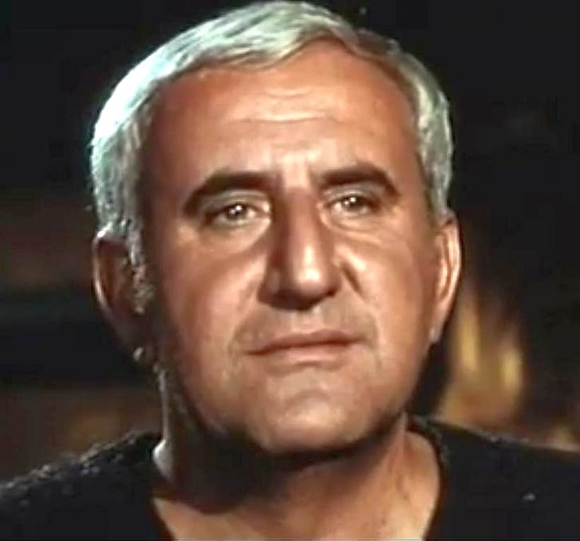 Adolfo Celi in Dirty Heroes (1967)