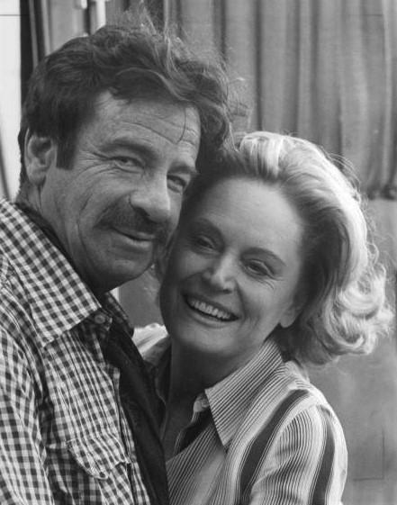 Walter Matthau and Alexis Smith in Casey's Shadow (1978)