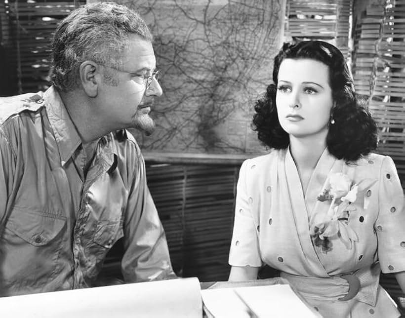 Joan Bennett and Alan Hale in Green Hell (1940)