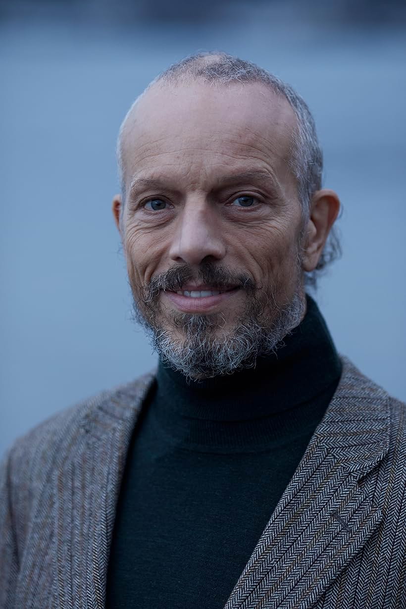 Arno Lüning in Out of Darkness (2022)