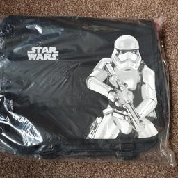 Use the force with this stylish bag suitable for laptops, school books and general everyday use.

High quality canvas dispatch bag
Features striking Star Wars imagery
Ideal for school, laptops and general use
Secure double zip fastener and adjustable carrying strap
Official Star Wars Licensed merchandise
Brand New

PICK UP ONLY
CASH ON COLLECTION