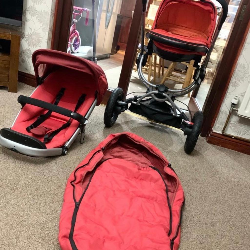 Quinny Travel System
Good clean condition
Comes with everything you need from newborn to toddler