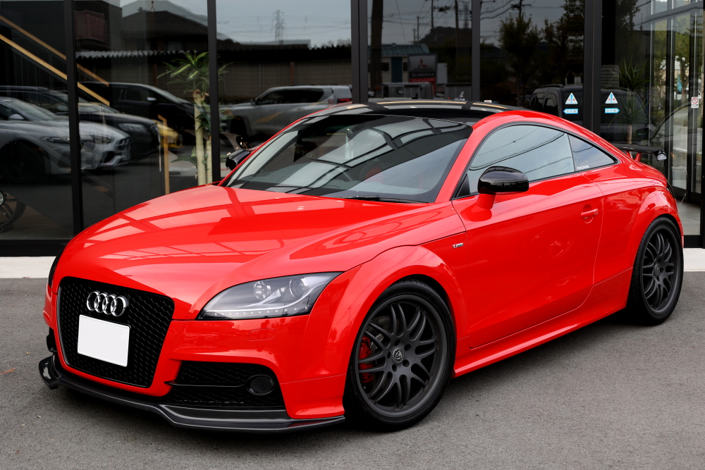 Audi TT/8J S-LINE ＆ ご成約！！