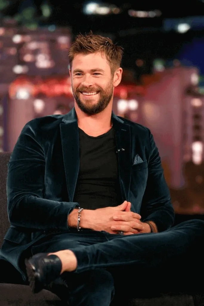 Chris-Hemsworth-Haircut_22