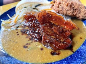 雨だからこそ、行列緩和のチャンス！ 梅雨の時期にもわざわざ食べに行きたいカレーの注目店の画像