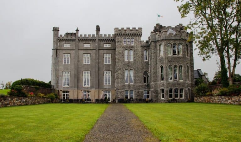 25 Magical Ireland Castle Hotel Stays: Affordable to Luxury (2025)