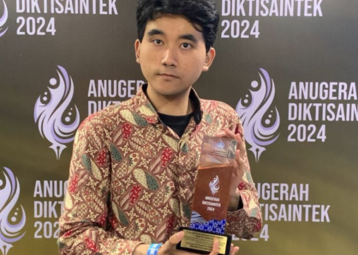 Aktif Dorong Kesetaraan bagi Mahasiswa Difabel, Antarkan Callan Raih Anugerah Diktisaintek