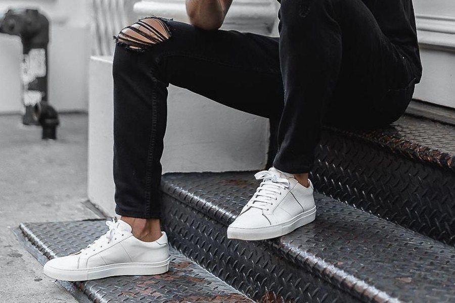 How to Wear White Shoes with Black Jeans | Man of Many